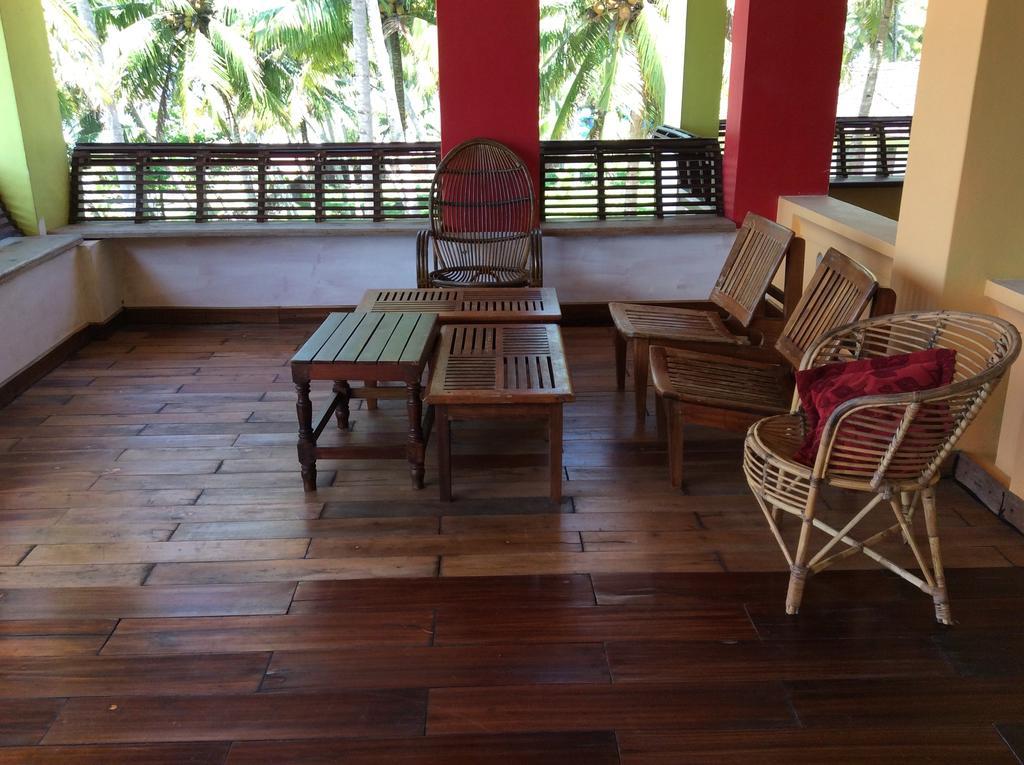 Palm Tree Anex Hotell Varkala Rum bild